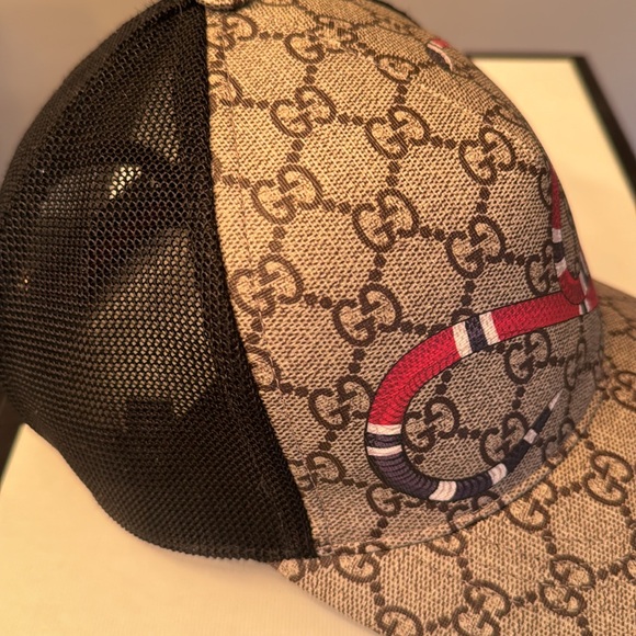 Gucci Supreme Snake Hat. Likely to selll fast! - Picture 3 of 4